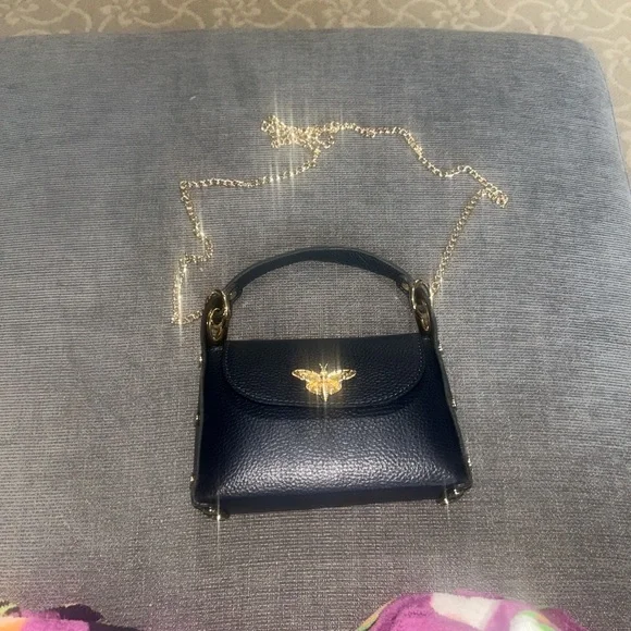 Vera Pelle Navy Little Bee” Bag in Genuine Leather Made in Italy NWOT - Picture 8 of 8